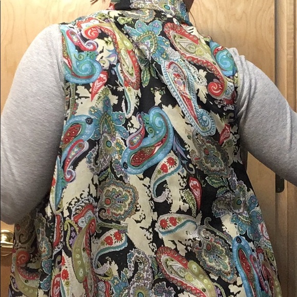 Paisley Vest, Multi-way Colorful - Picture 2 of 6